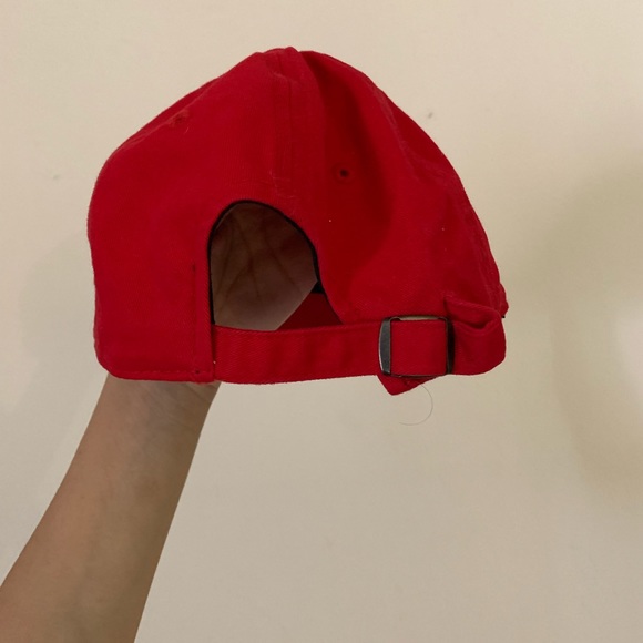 Baseball cap - Picture 2 of 3